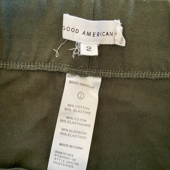 Good American GREEN essential biker short, 2 - Picture 6 of 6